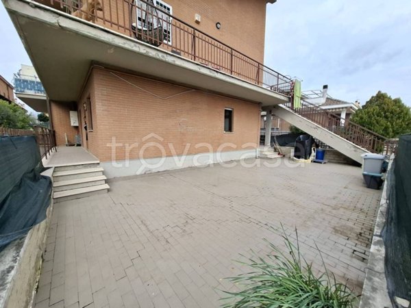 appartamento in vendita a Guidonia Montecelio