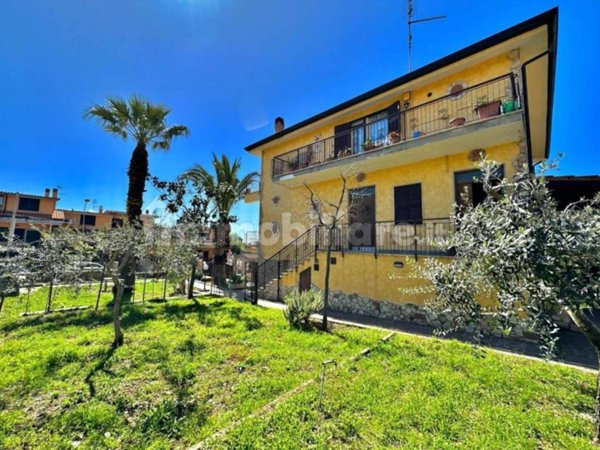 appartamento in vendita a Guidonia Montecelio in zona Setteville