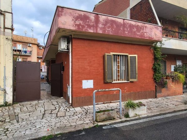 appartamento in vendita a Guidonia Montecelio in zona Villalba