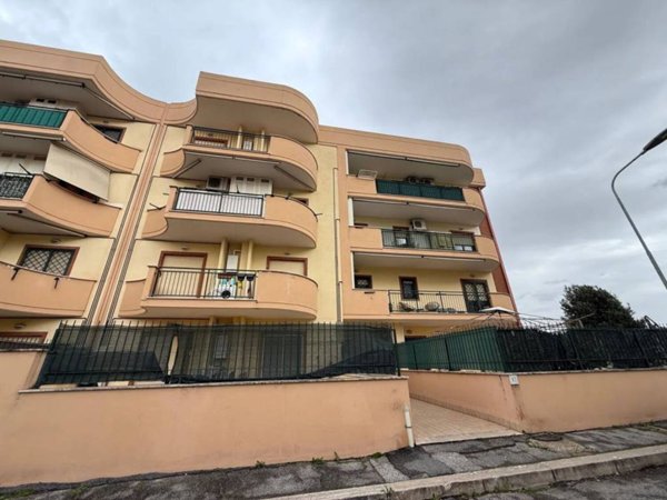 appartamento in vendita a Guidonia Montecelio in zona Guidonia