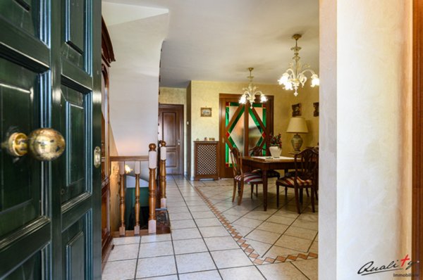 casa indipendente in vendita a Guidonia Montecelio in zona Marco Simone