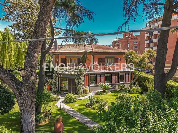 casa indipendente in vendita a Guidonia Montecelio