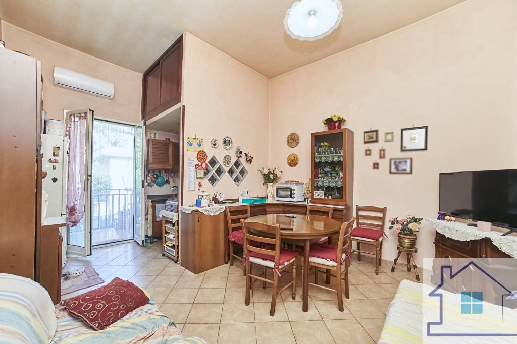 appartamento in vendita a Guidonia Montecelio in zona Montecelio