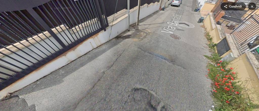 casa indipendente in vendita a Guidonia Montecelio in zona Montecelio