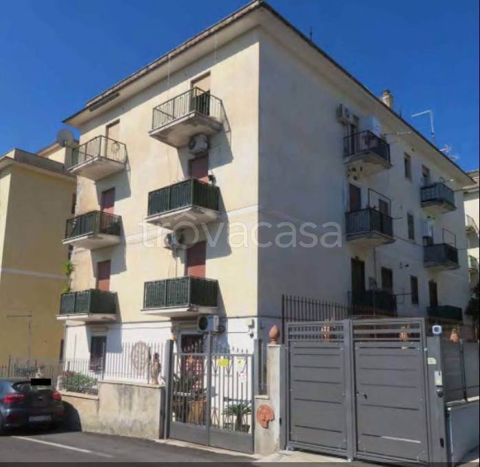 appartamento in vendita a Guidonia Montecelio in zona Setteville