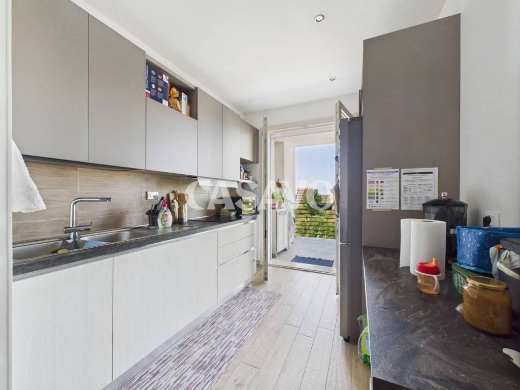 appartamento in vendita a Guidonia Montecelio in zona Colle Fiorito