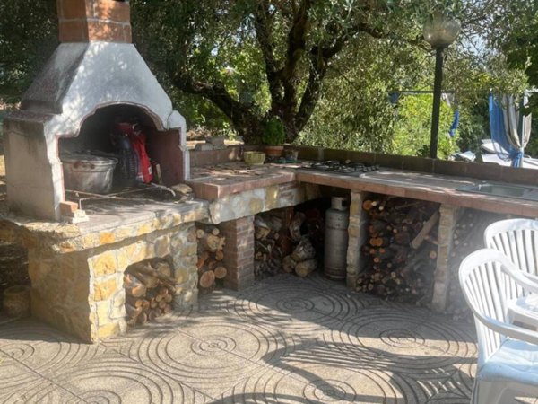 casa indipendente in vendita a Guidonia Montecelio in zona Setteville