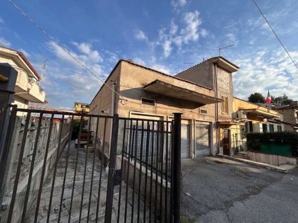 appartamento in vendita a Guidonia Montecelio in zona Villanova