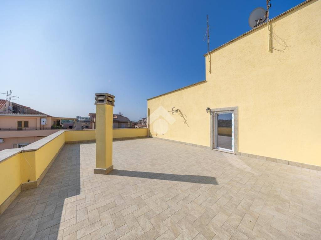 appartamento in vendita a Guidonia Montecelio