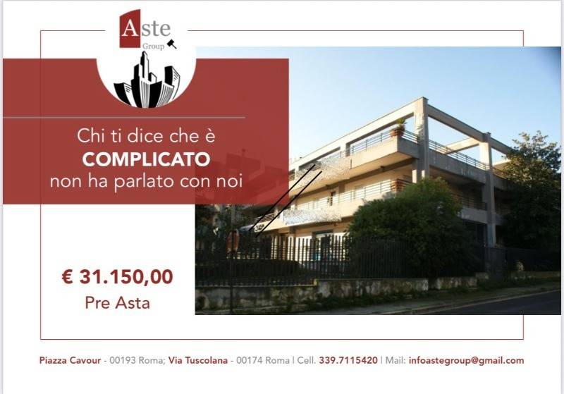 negozio in vendita a Guidonia Montecelio in zona Montecelio