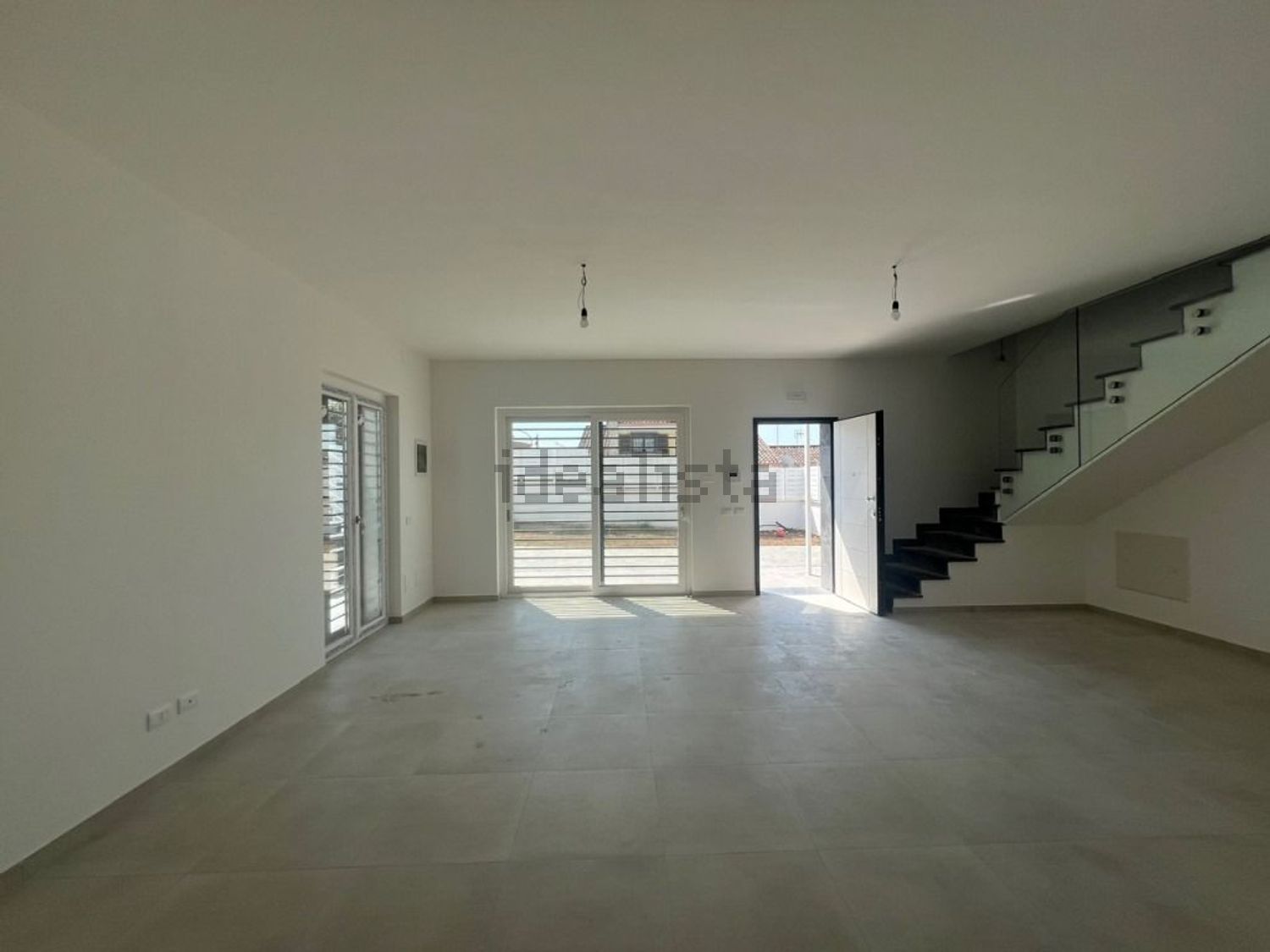 casa indipendente in vendita a Guidonia Montecelio in zona Marco Simone