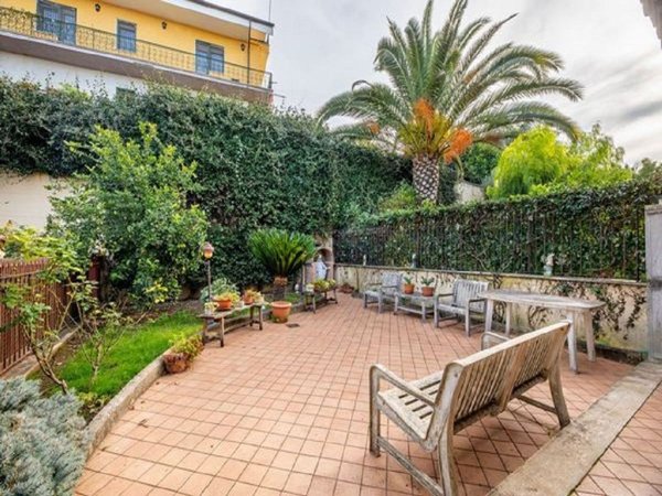 casa indipendente in vendita a Guidonia Montecelio in zona Marco Simone