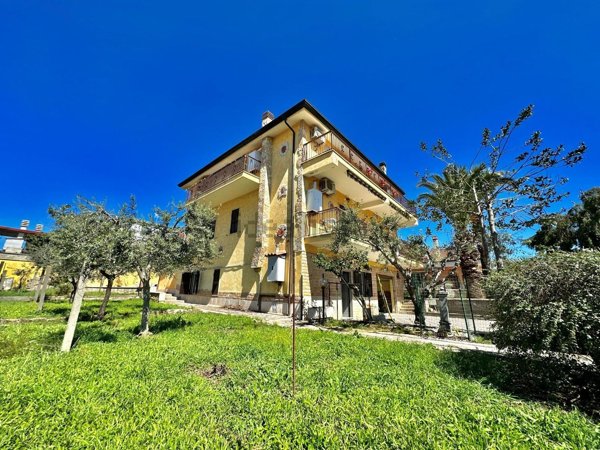 appartamento in vendita a Guidonia Montecelio in zona Setteville