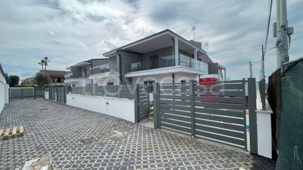 casa indipendente in vendita a Guidonia Montecelio in zona Montecelio