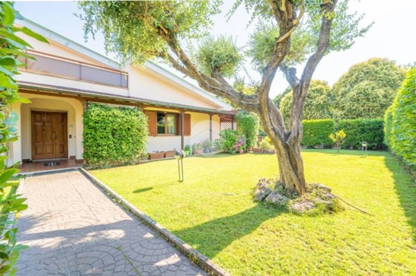casa indipendente in vendita a Guidonia Montecelio