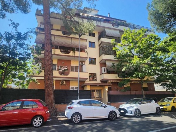 appartamento in vendita a Guidonia Montecelio in zona Colleverde