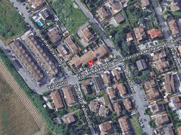 casa indipendente in vendita a Guidonia Montecelio in zona Pichini