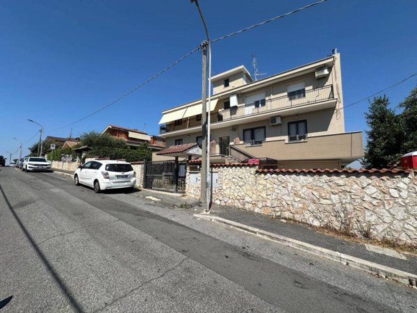 appartamento in vendita a Guidonia Montecelio in zona Setteville