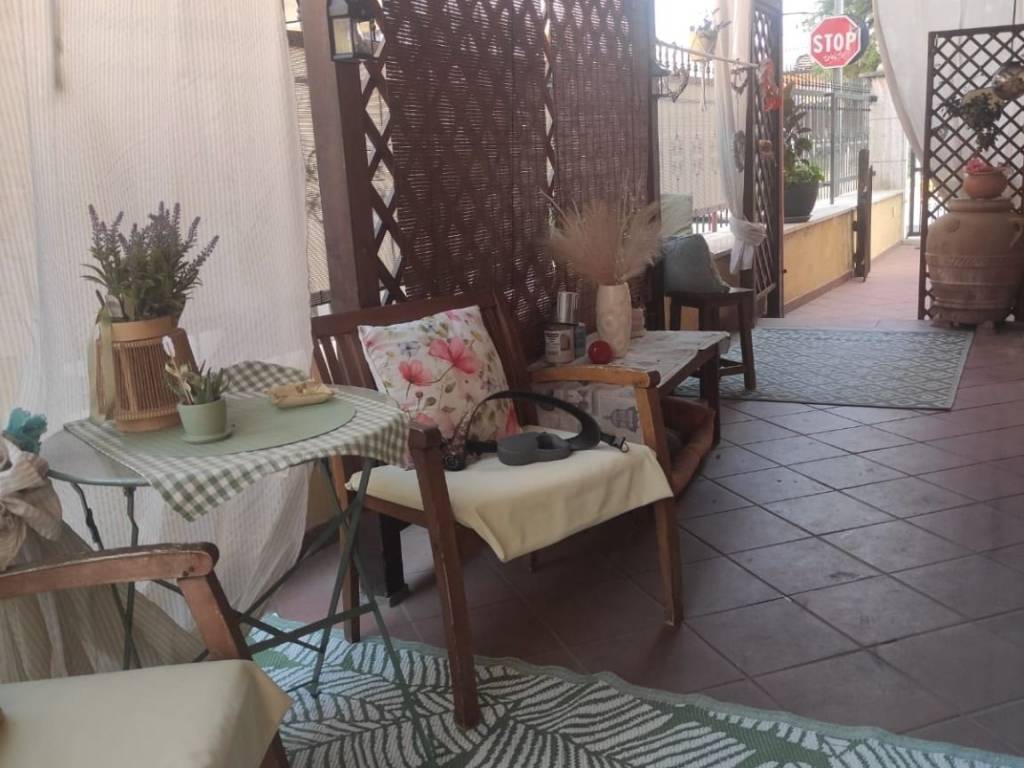appartamento in vendita a Guidonia Montecelio in zona Villalba