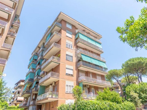 appartamento in vendita a Guidonia Montecelio in zona Colleverde