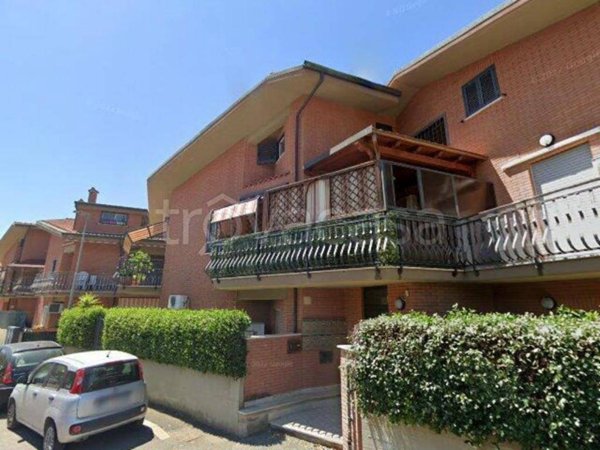 appartamento in vendita a Guidonia Montecelio in zona La Botte