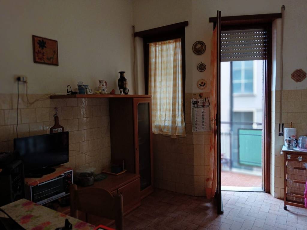 appartamento in vendita a Guidonia Montecelio in zona Guidonia