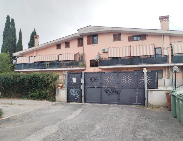 appartamento in vendita a Guidonia Montecelio