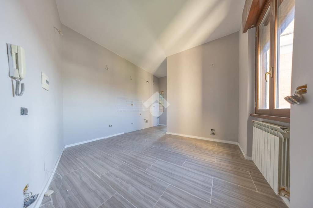 appartamento in vendita a Guidonia Montecelio in zona Villalba