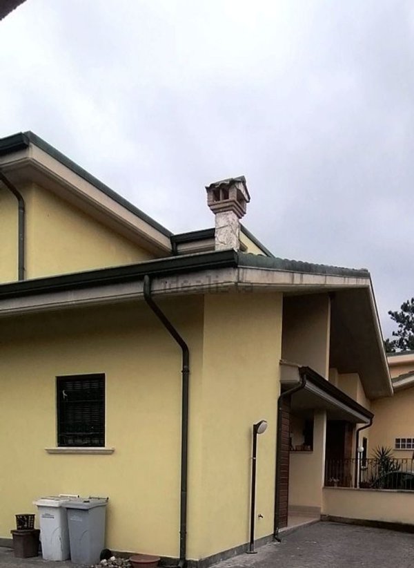 appartamento in vendita a Guidonia Montecelio in zona Pichini