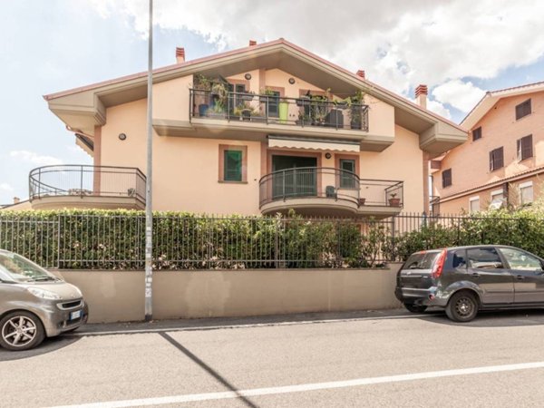 appartamento in vendita a Guidonia Montecelio in zona Setteville