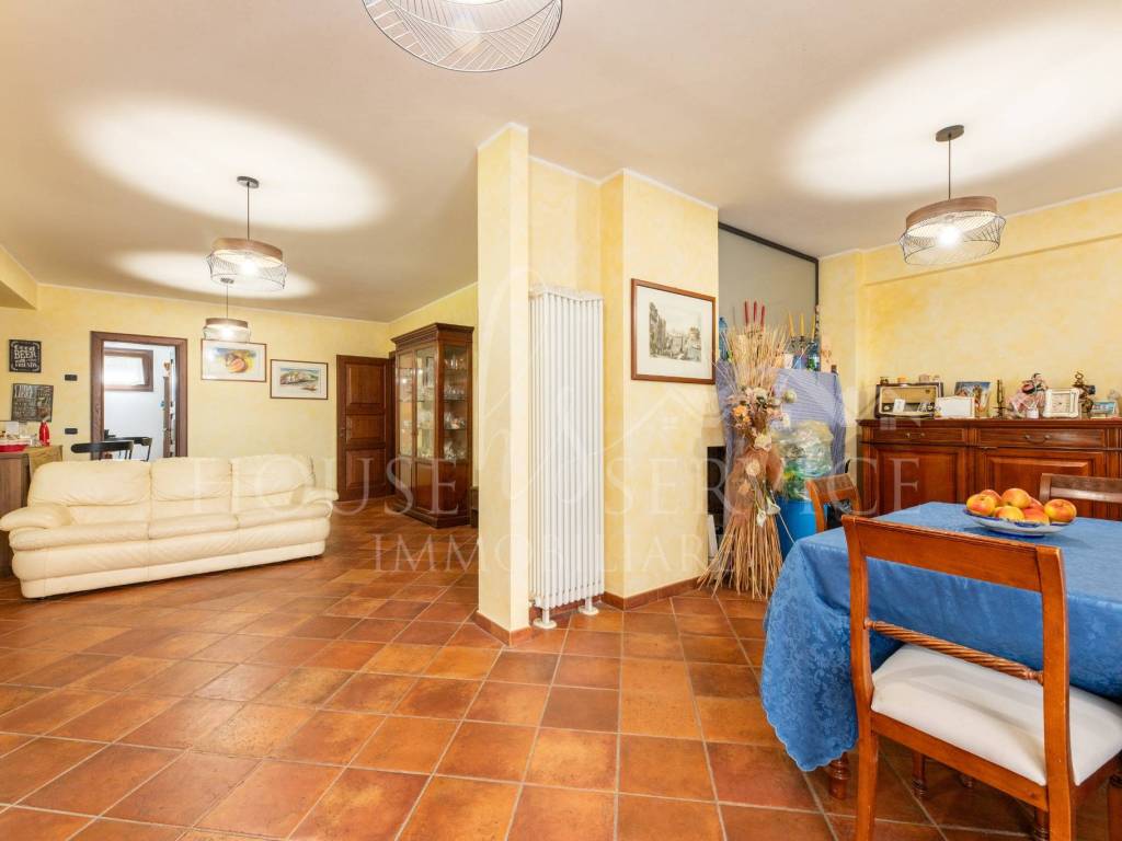 casa indipendente in vendita a Guidonia Montecelio