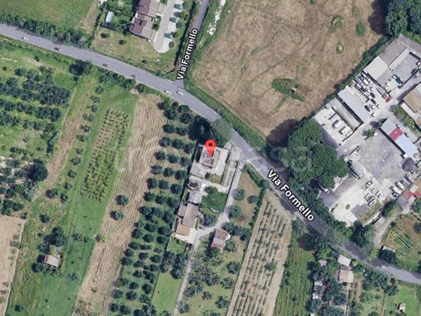 casa indipendente in vendita a Guidonia Montecelio in zona Pichini