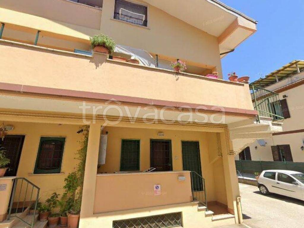 appartamento in vendita a Guidonia Montecelio in zona Villanova