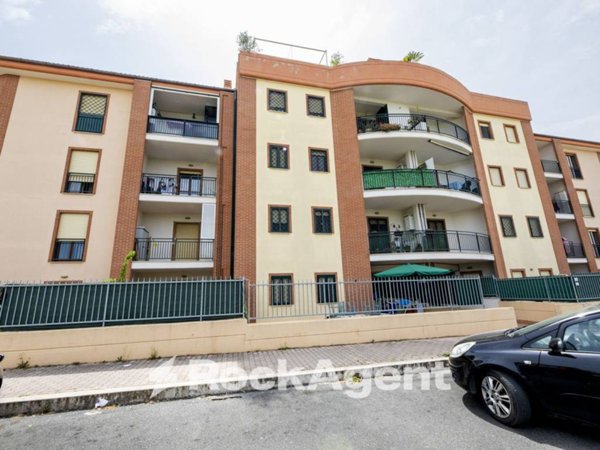 appartamento in vendita a Guidonia Montecelio in zona Setteville