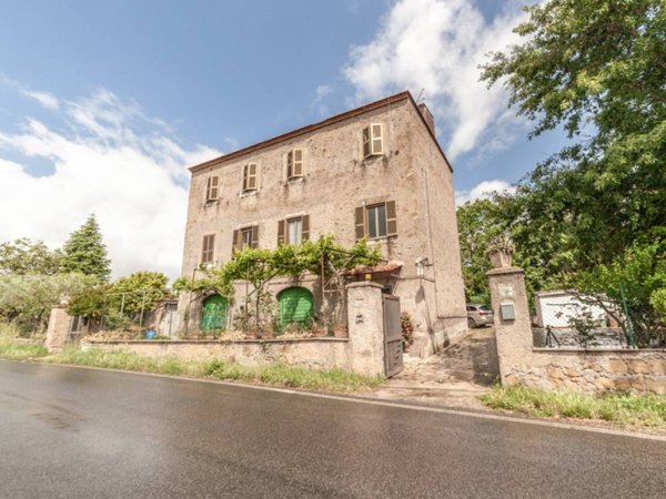 appartamento in vendita a Guidonia Montecelio
