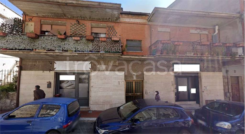 appartamento in vendita a Guidonia Montecelio in zona Montecelio