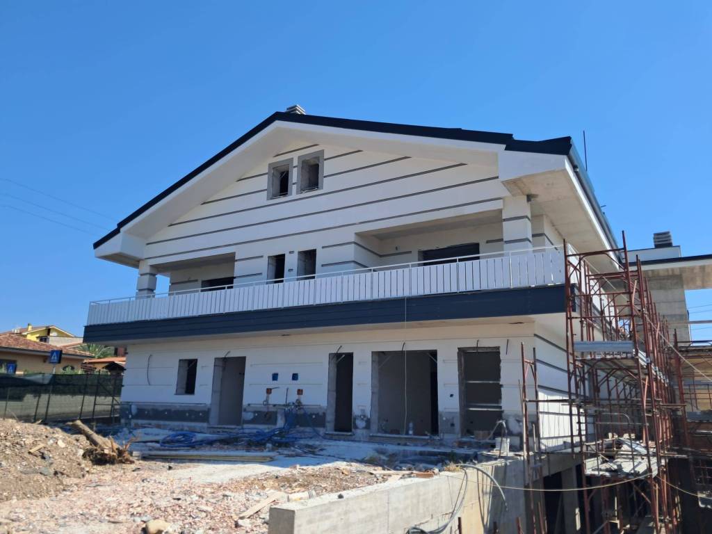 appartamento in vendita a Guidonia Montecelio in zona Setteville