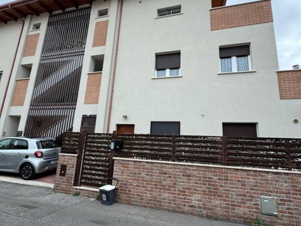 appartamento in vendita a Guidonia Montecelio in zona Villalba