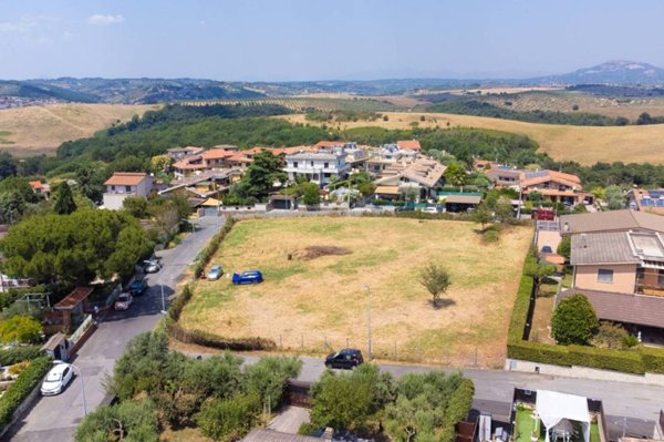 terreno agricolo in vendita a Guidonia Montecelio in zona Marco Simone