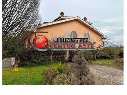 casa indipendente in vendita a Guidonia Montecelio in zona Montecelio