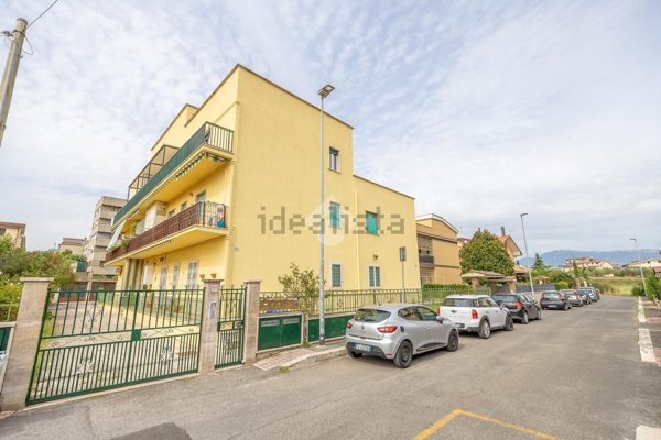 appartamento in vendita a Guidonia Montecelio