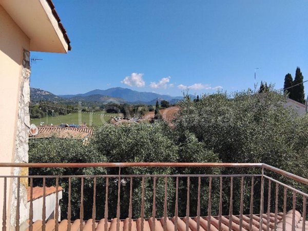 casa indipendente in vendita a Guidonia Montecelio in zona Pichini