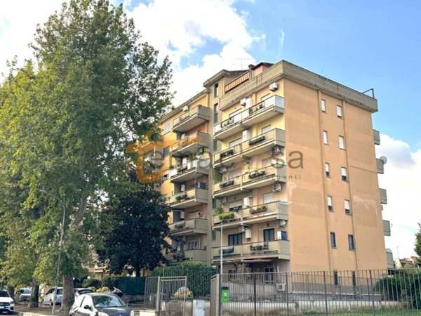 appartamento in vendita a Guidonia Montecelio