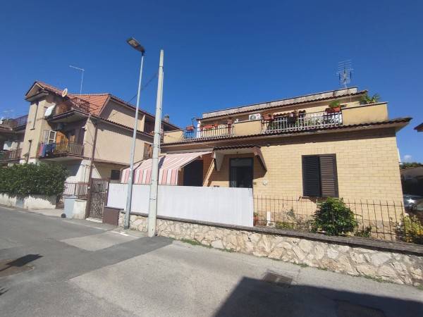 appartamento in vendita a Guidonia Montecelio in zona Villanova