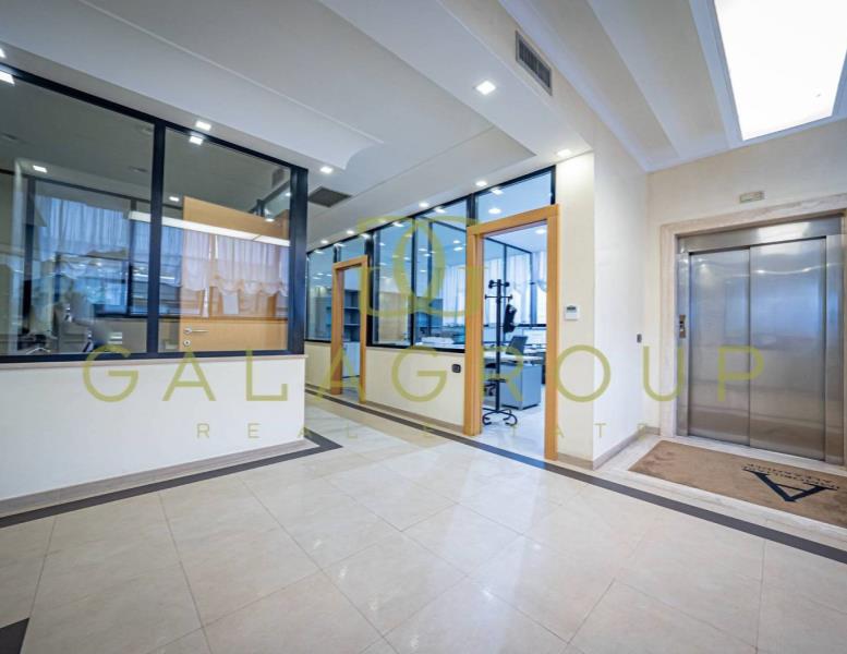 ufficio in vendita a Guidonia Montecelio in zona Guidonia