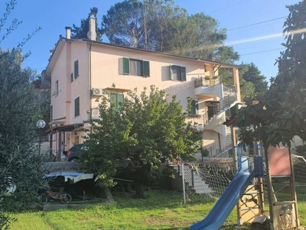appartamento in vendita a Guidonia Montecelio in zona Marco Simone