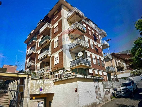 appartamento in vendita a Guidonia Montecelio in zona Setteville