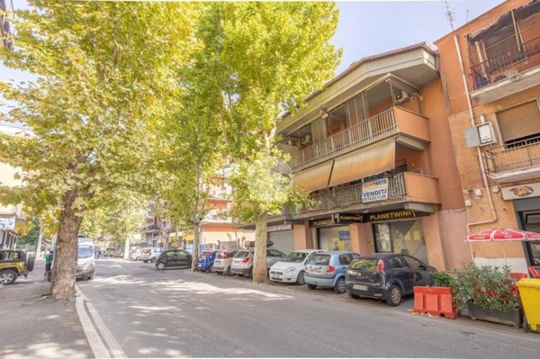 appartamento in vendita a Guidonia Montecelio in zona Montecelio