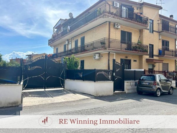 appartamento in vendita a Guidonia Montecelio in zona Villanova