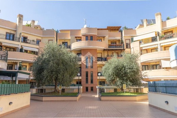 appartamento in vendita a Guidonia Montecelio in zona Guidonia